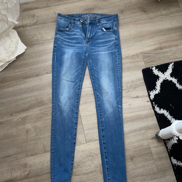 American Eagle Skinny Jeans! - Picture 1 of 2